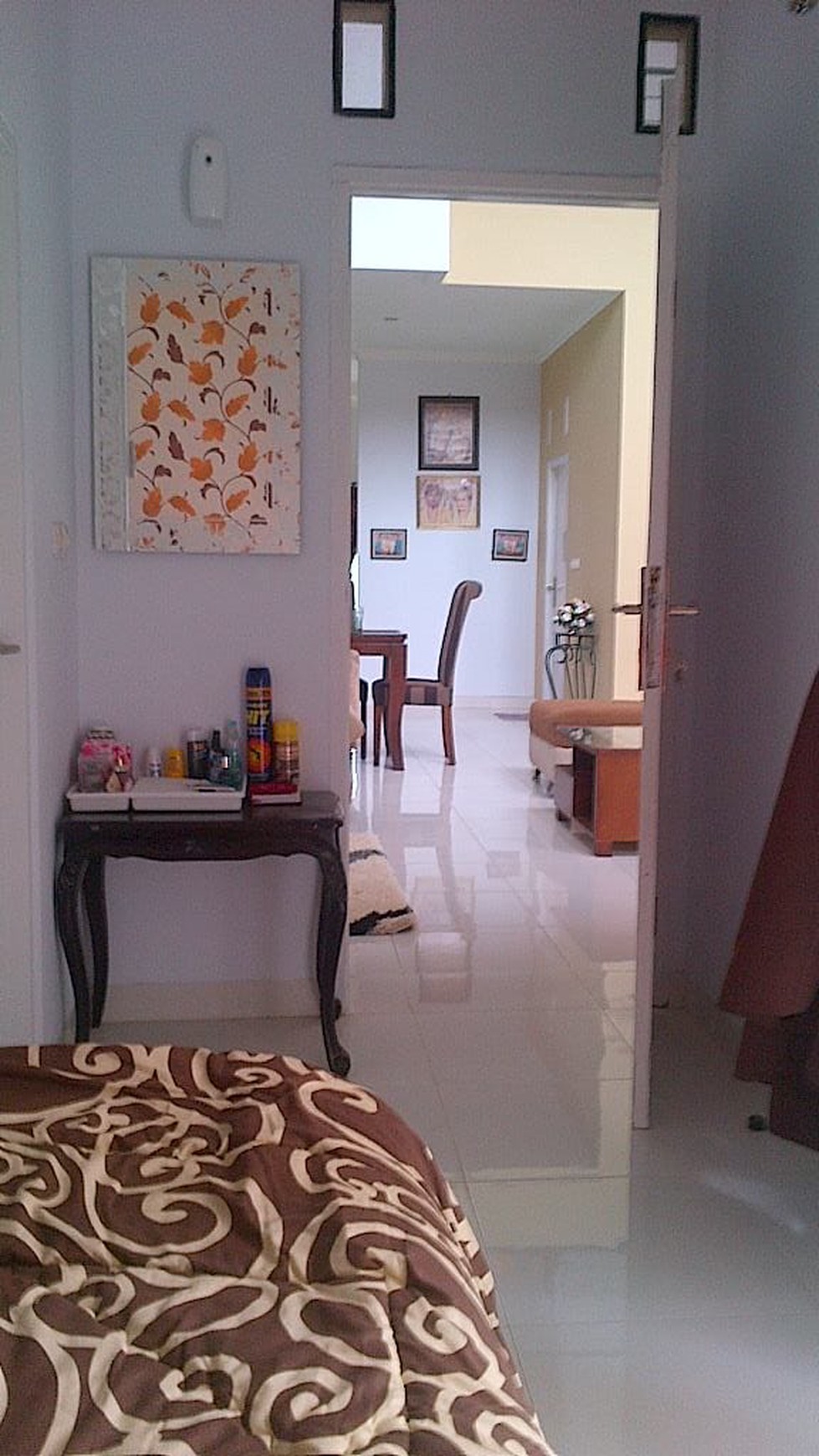 Dijual Rumah Bagus Di Jl Adiraga Puri Flamboyan, Rempoa