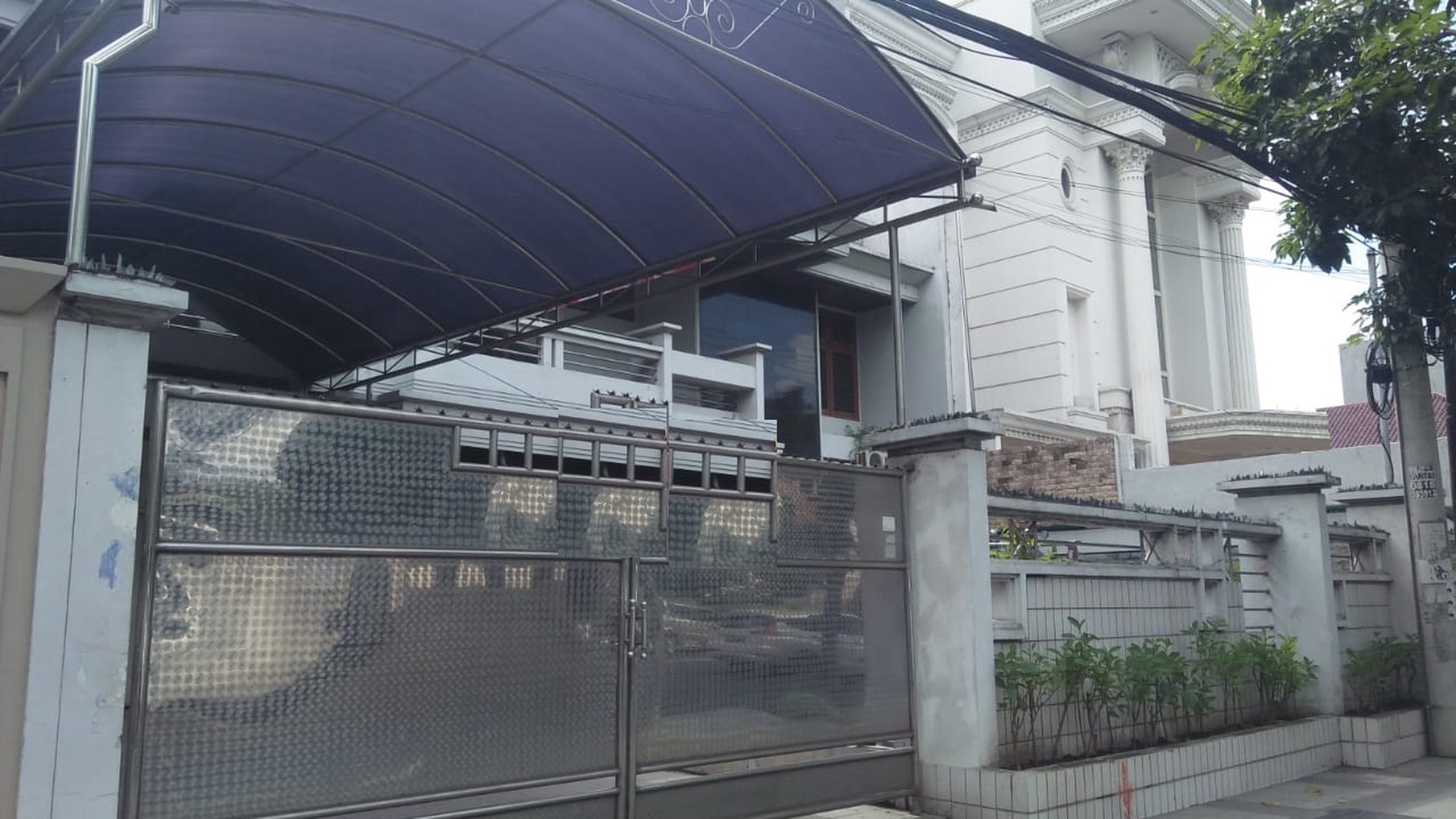 rumah Mewah Nol jalan raya HR Muhammad