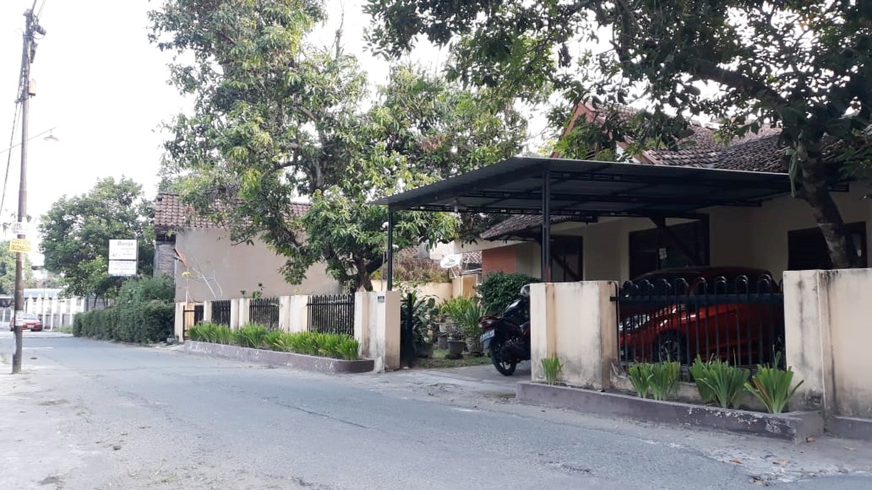 RUMAH TINGGAL COCOK UNTUK KELUARGA BESAR,JL. SUMATERA, MLATI, SLEMAN