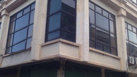 Ruko Pusat Bisnis Rungkut Megah Raya