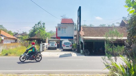 Rumah + Kantor di pinggir Jl.Kaliurang km.12, Sleman - Yogyakarta