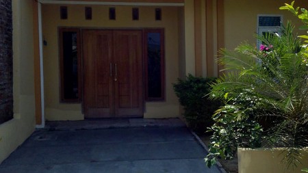 Rumah dijual swan menganti gresik