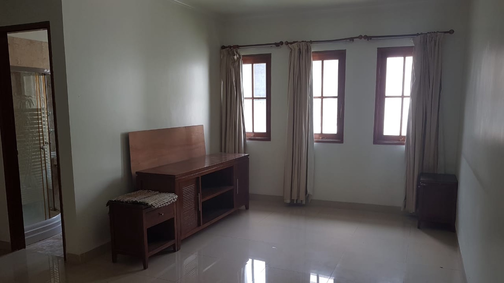 Rumah Siap Huni, Hunian Nyaman dan Asri @Graha Taman, Bintaro