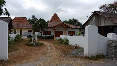 Rumah Jl. Pringgodani, Gumulan, Klaten Tengah, Klaten,
