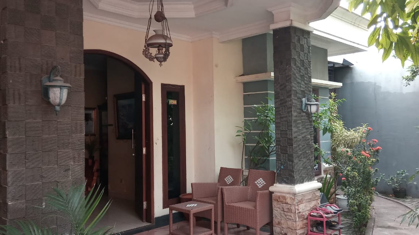 Rumah Siap Huni, Halaman Luas, dan Kawasan Asri @Gelatik, Ciputat