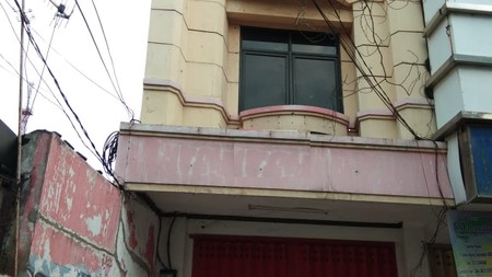 Ruko Jaksa Agung Suprapto Genteng Surabaya