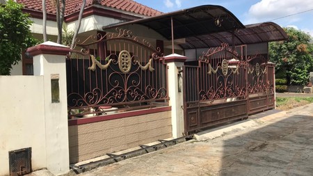 Rumah Bagus Di Villa Dago Jl Ubud, Pamulang