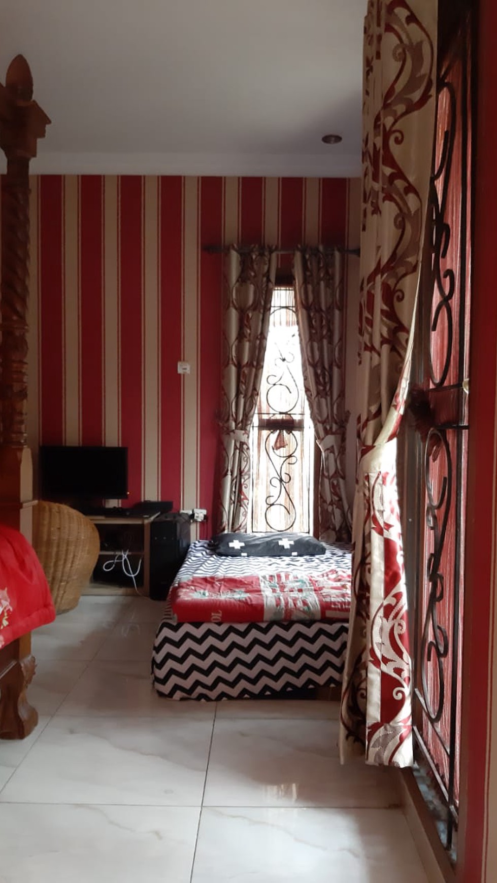 Dijual Rumah Bagus Di Jl Mina, Villa Ilhami Karawaci