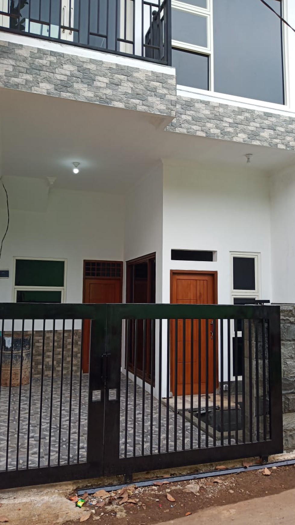 Rumah Siap Pakai, Dekat Serpong Park Residence di Jelumpang, Serpong