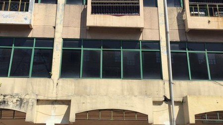 Ruko Pengampon Square 4.5x15 Surabaya