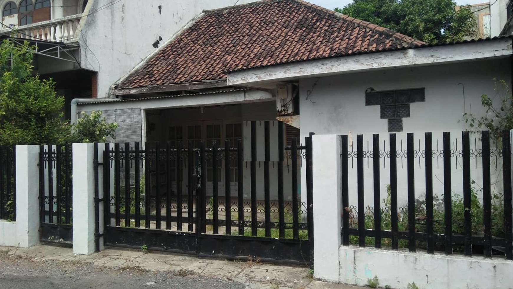 Rumah SHM hitung tanah jalan Rangkah