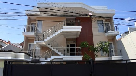 Rumah Kos Dukuh Kupang Surabaya