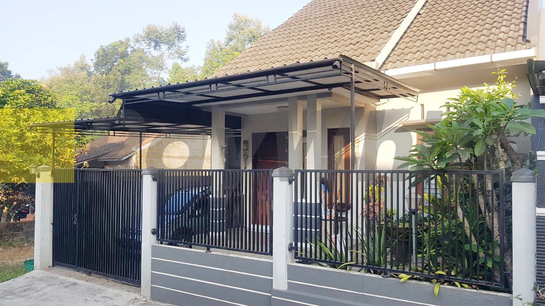 RUMAH MINIMALIS+FURNITURE DI SAMBIROTO DEKAT JL RAYA TAJEM.