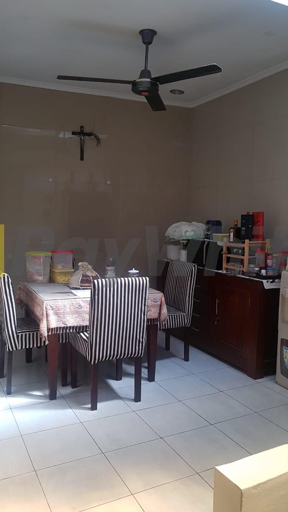 RUMAH MINIMALIS+FURNITURE DI SAMBIROTO DEKAT JL RAYA TAJEM.