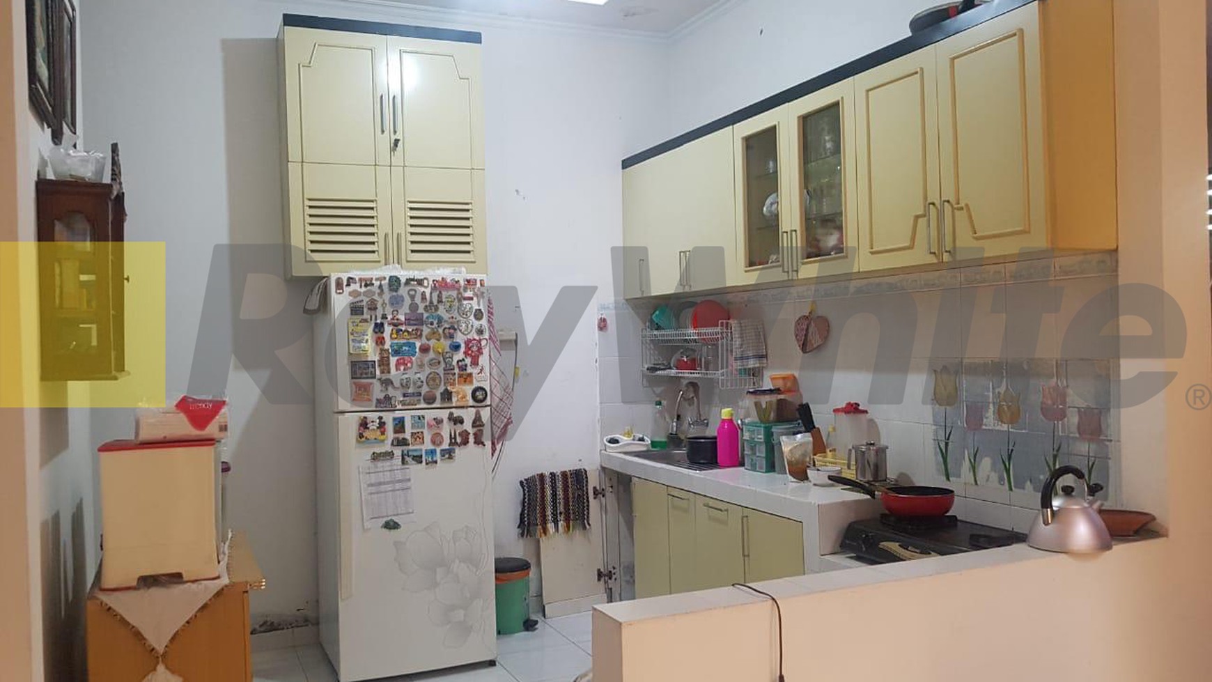 RUMAH MINIMALIS+FURNITURE DI SAMBIROTO DEKAT JL RAYA TAJEM.