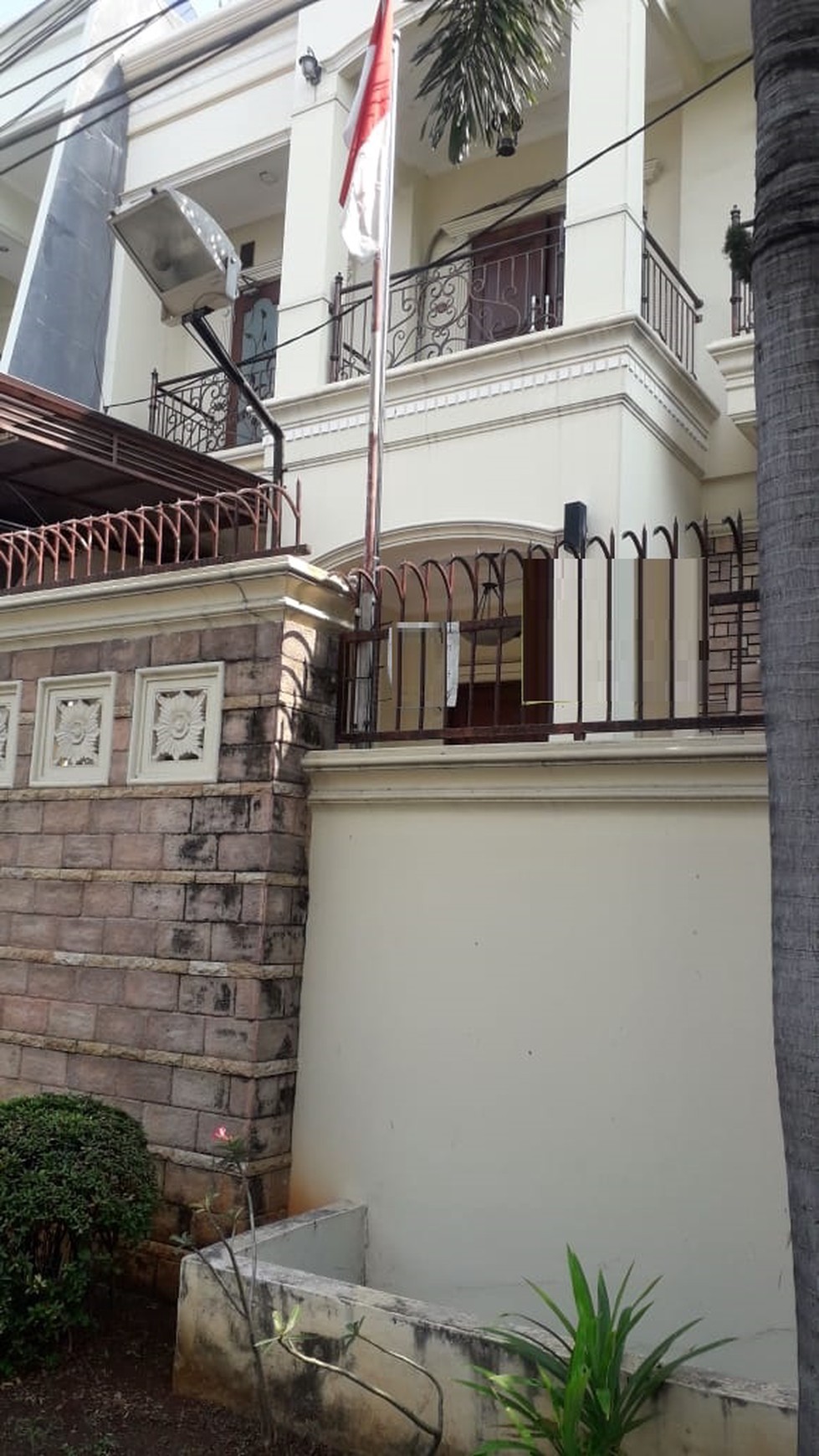Rumah 2,5 Lantai Mewah Harga Nego di Pluit Jakarta Utara