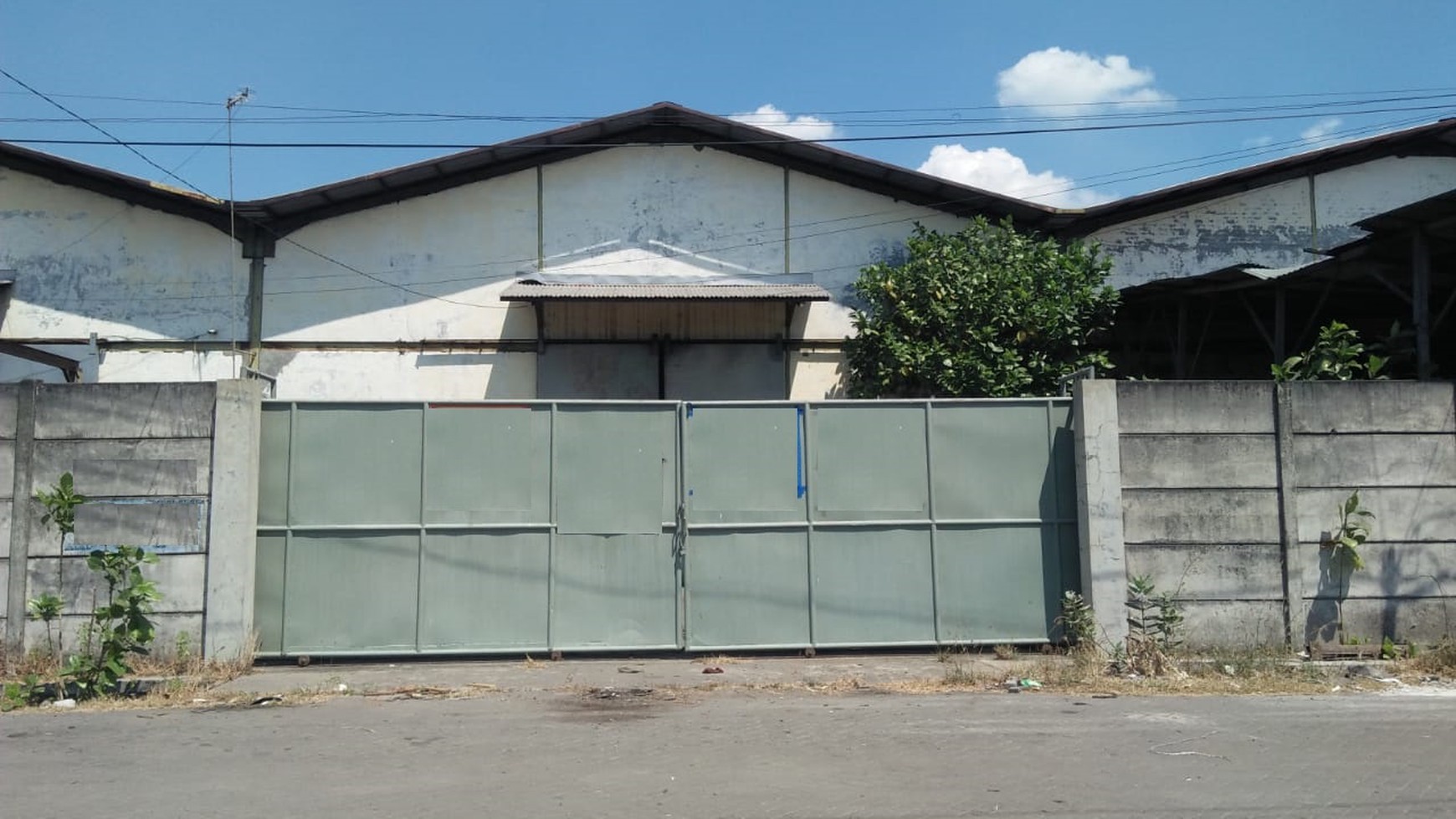 Gudang Osowilangun Permai Surabaya luas 700m