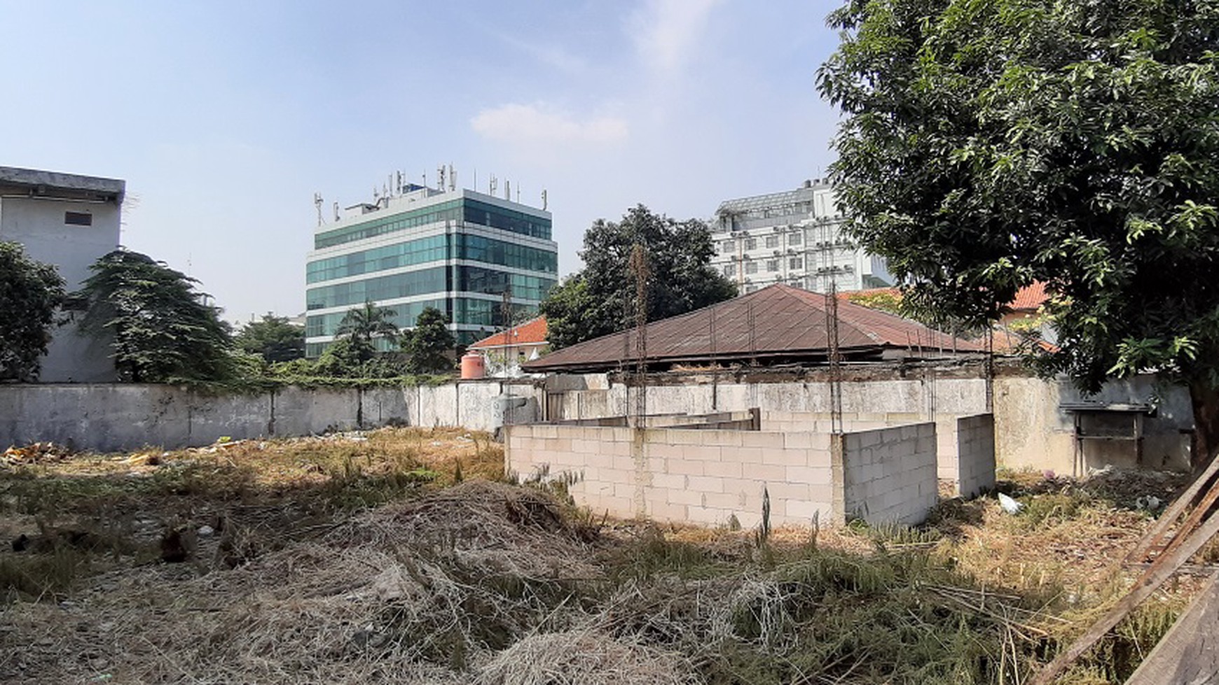 Kavling Tanah di Kemang, Jakarta Selatan, Bisa beli setengah kavling; Peruntukan Commercial, Bentuk tanah Kotak, SHM