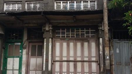 Ruko Keputran Surabaya strategis