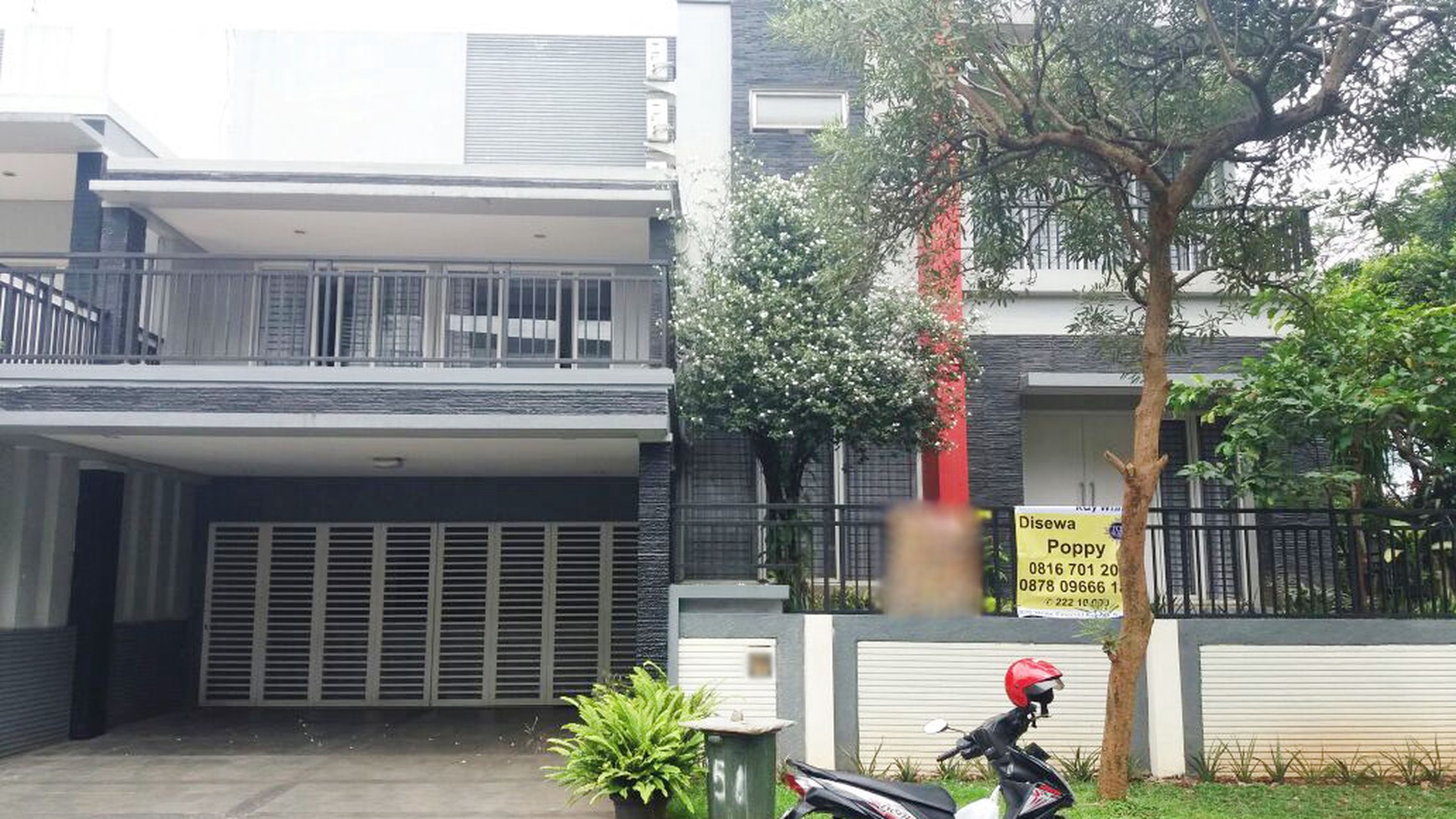 Rumah Nyaman dan Siap Huni di Kawasan Elit Cluster Kebayoran, Bintaro