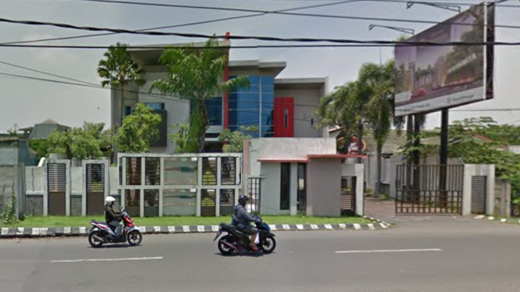 Rumah Kantor Raya Wiyung Surabaya