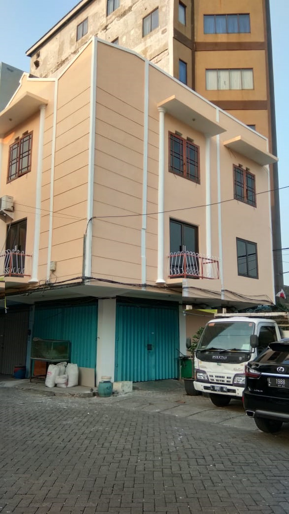 Ruko Klampis Sukolilo Surabaya