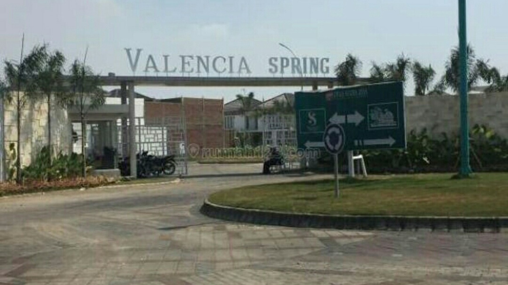 Rumah Valencia Spring Gedangan Sidoarjo