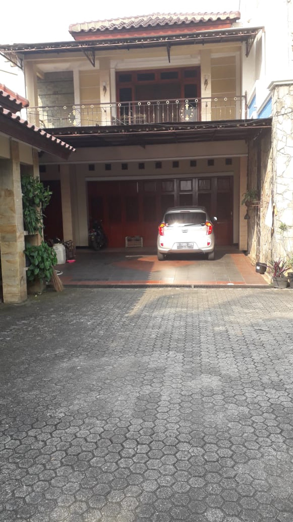 Jual Rumah di Cinere Jalan PLN