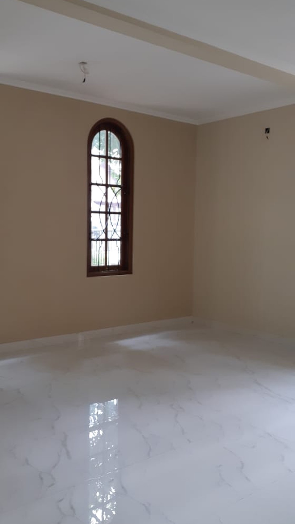 Hot Rent !!!! Rumah Baru,Bagus di Bintaro Jaya 2