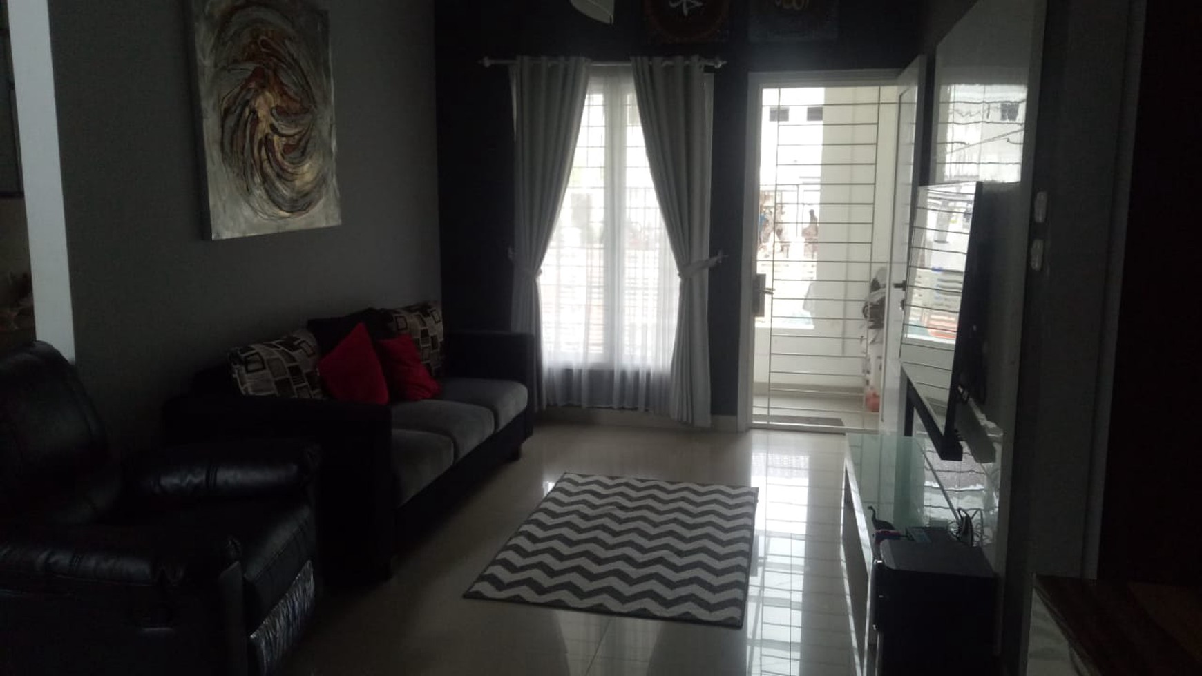 Rumah MURAH di Graha Raya Baru 2 Tahun