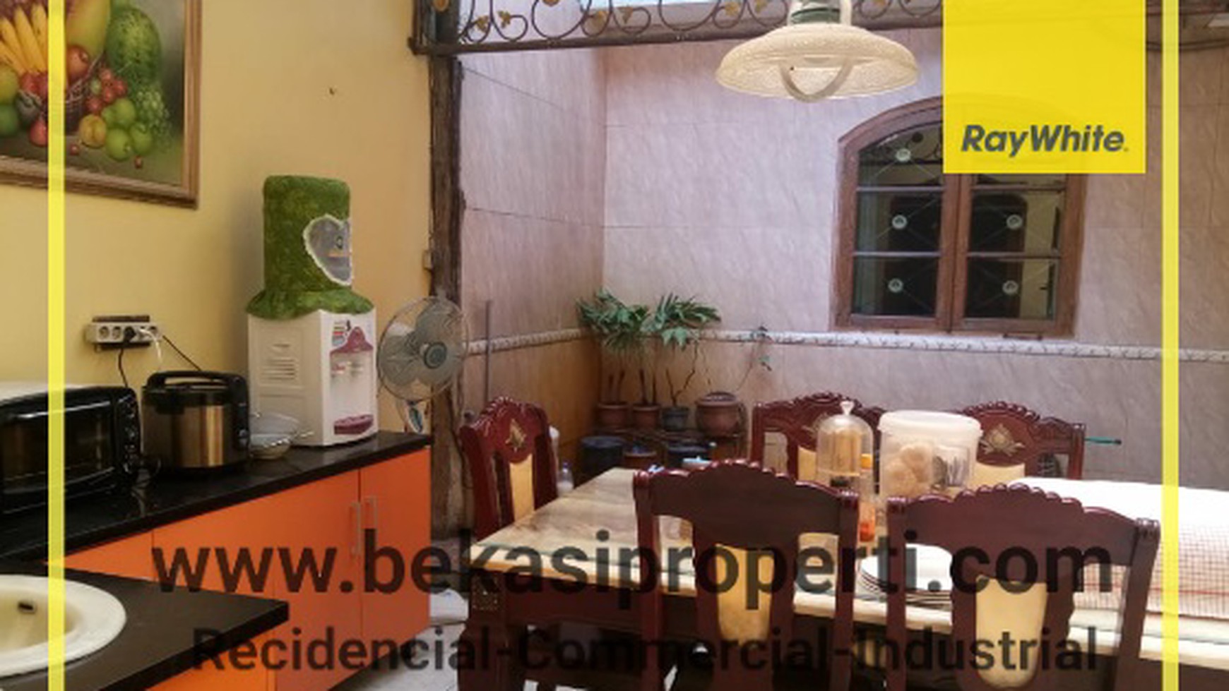 Rumah di jual dukuh bima bekasi timur, rumah esklusive dengan lokasi yg bagus.