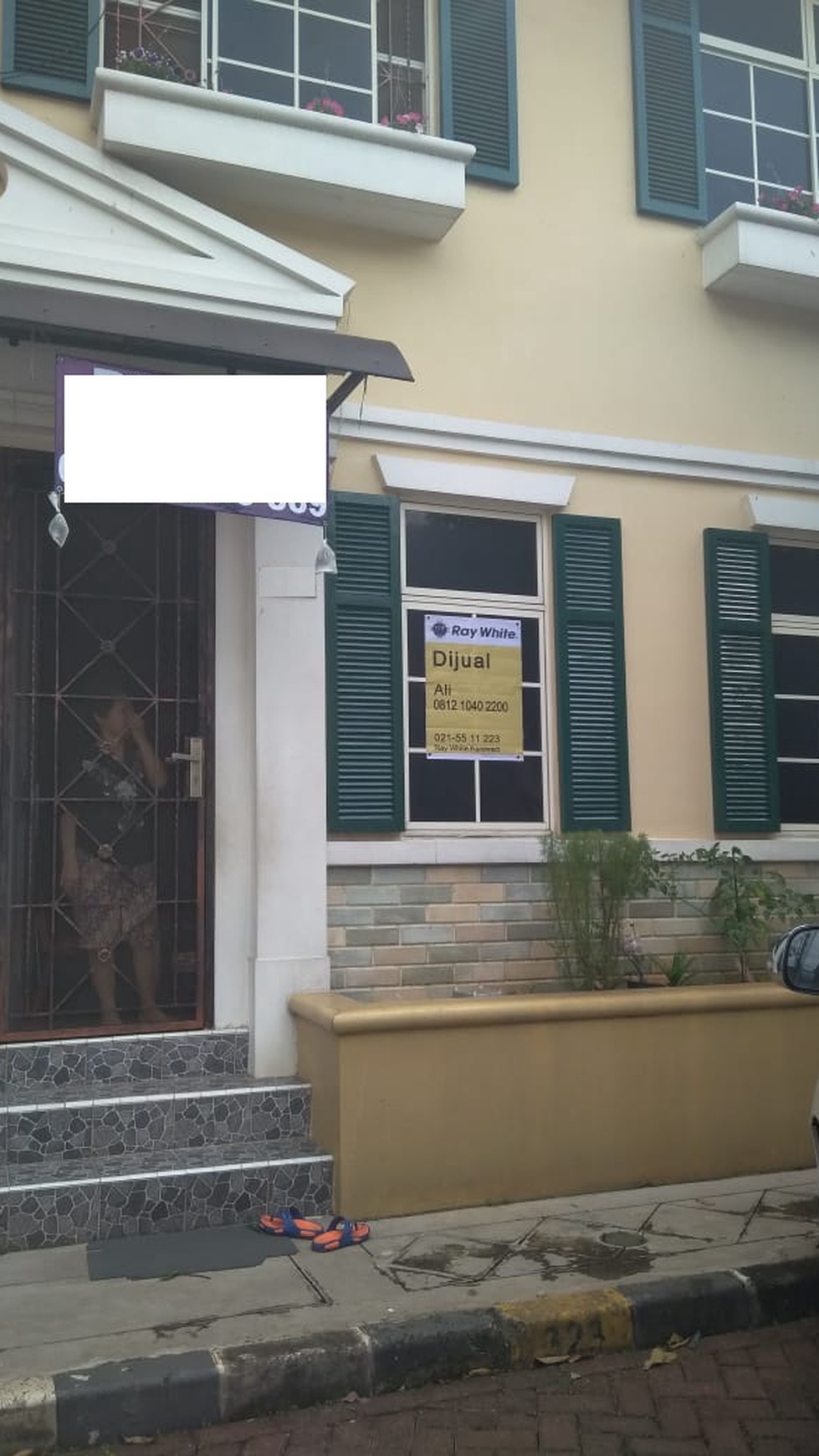 Jual Townhouse Hijau Central