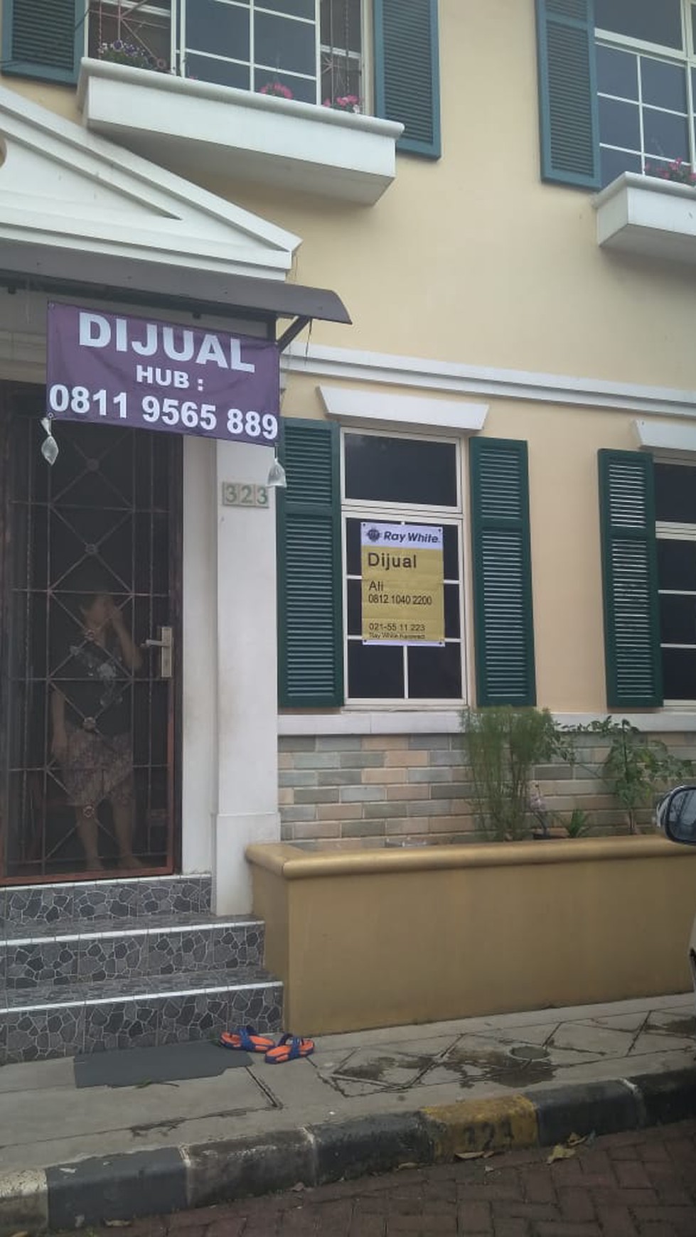 Jual Townhouse Hijau Central