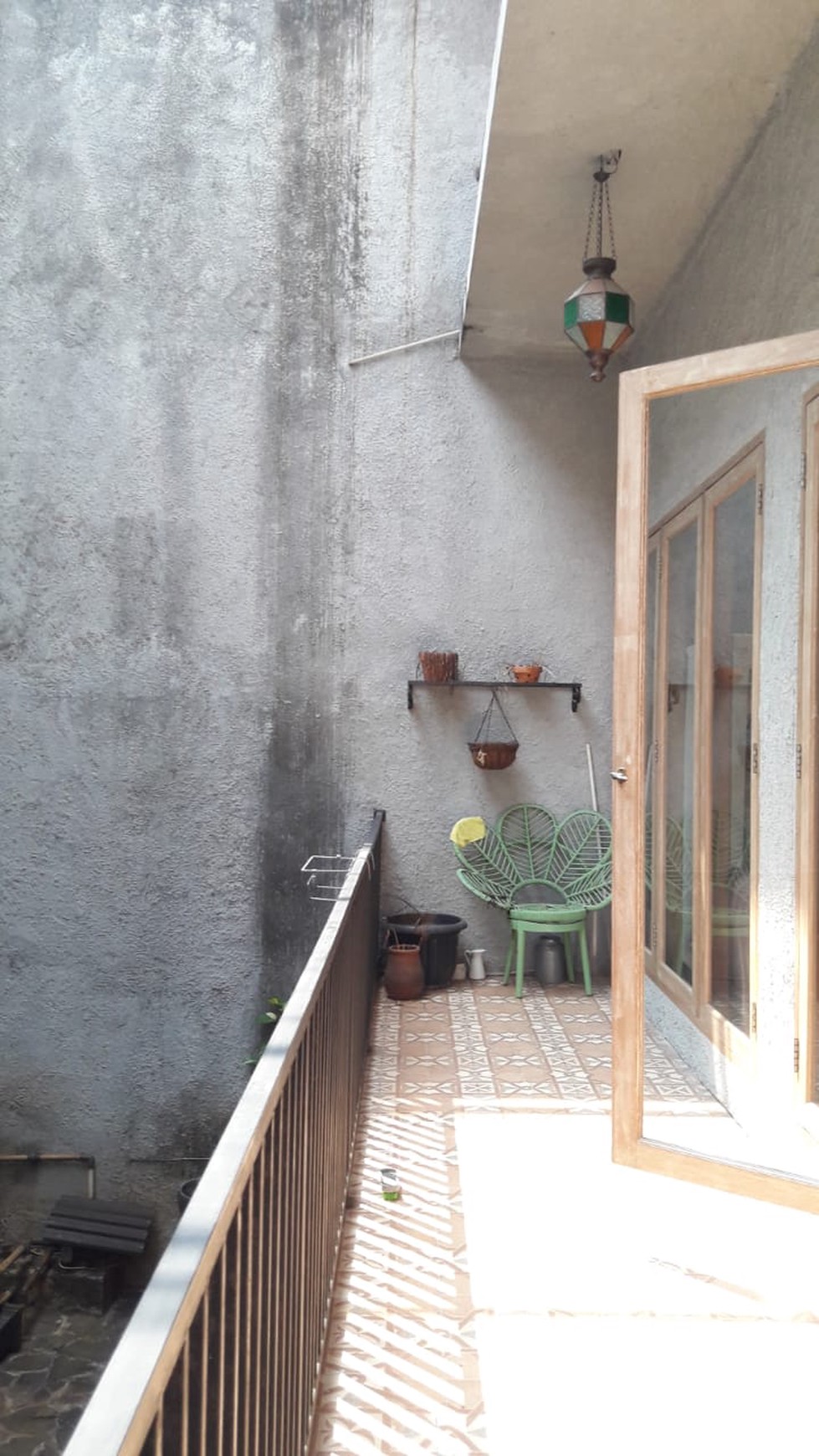 Rumah dalam cluster, siap huni di Bintaro Jaya 7