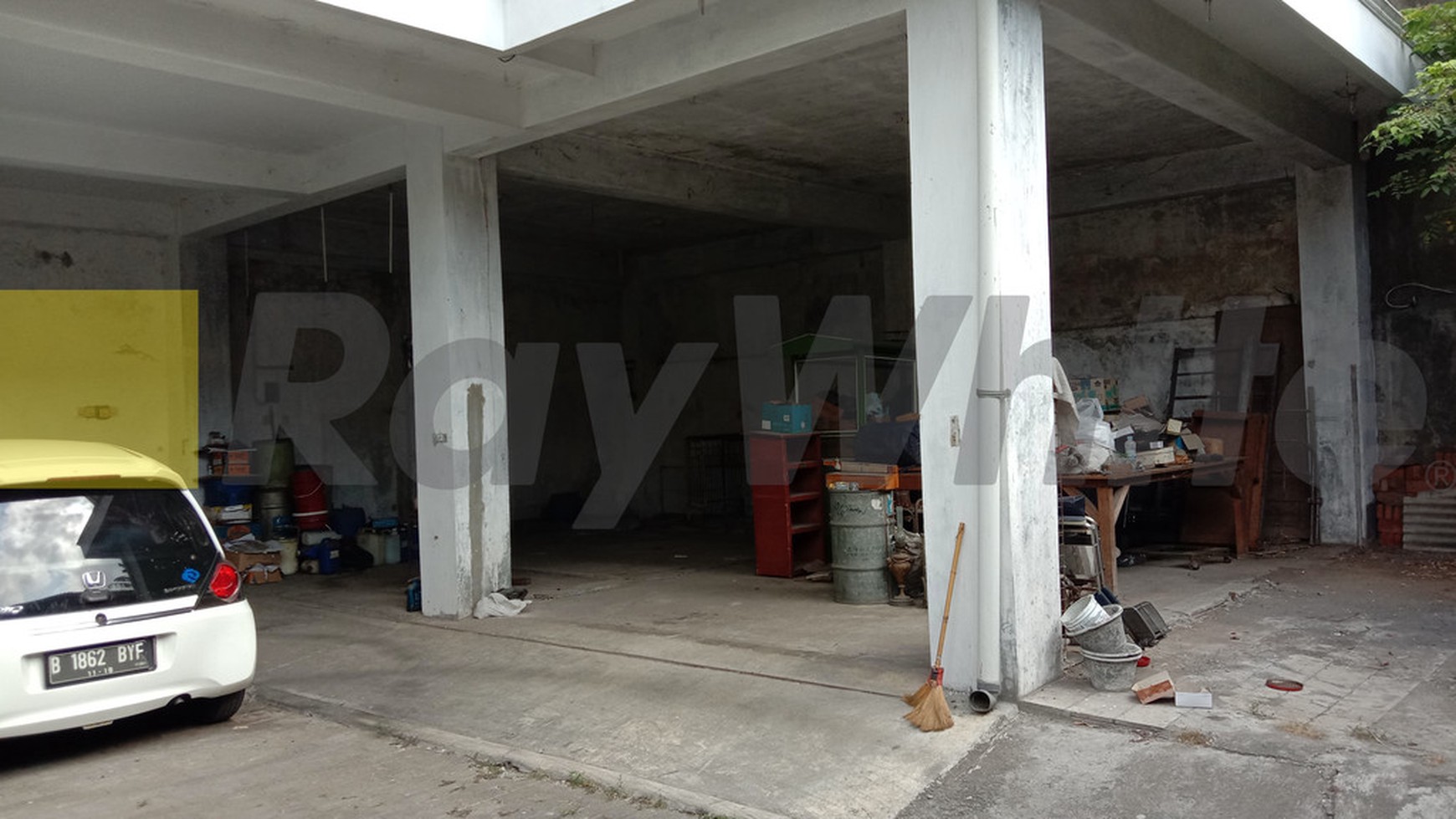 RUKO LUAS COCOK UNTUK USAHA,JL MENAYU DEKAT RINGROAD SELATAN.