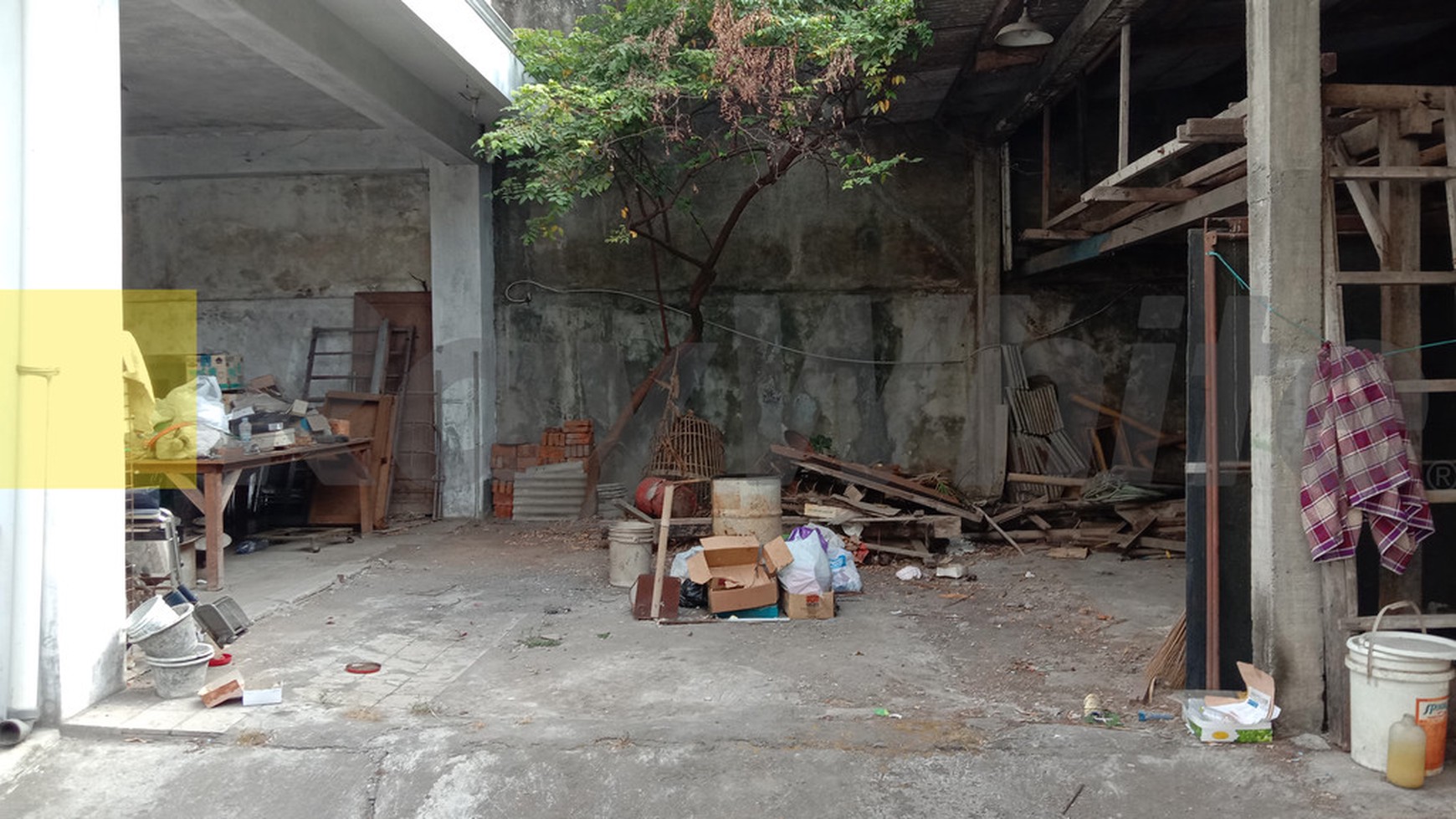 RUKO LUAS COCOK UNTUK USAHA,JL MENAYU DEKAT RINGROAD SELATAN.