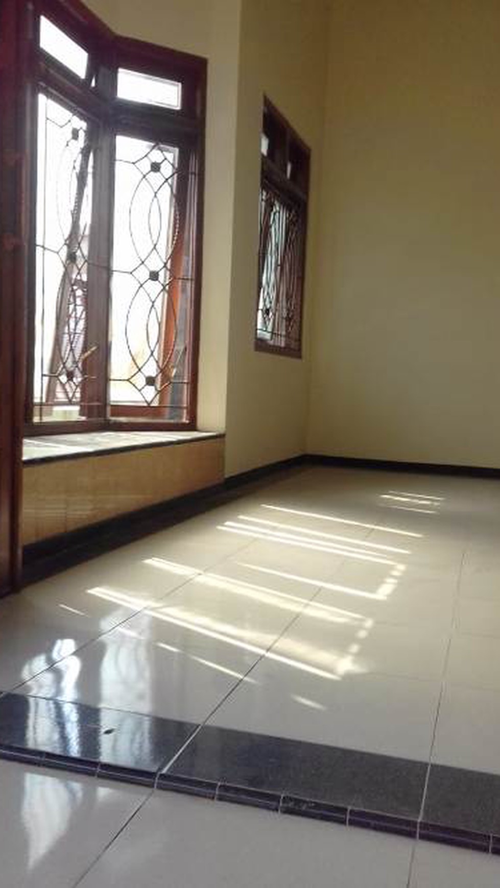 Rumah Dijual bebekan gang masjid Taman Sidoarjo