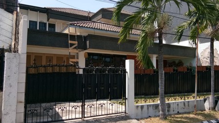 Rumah Kertajaya Indah Surabaya