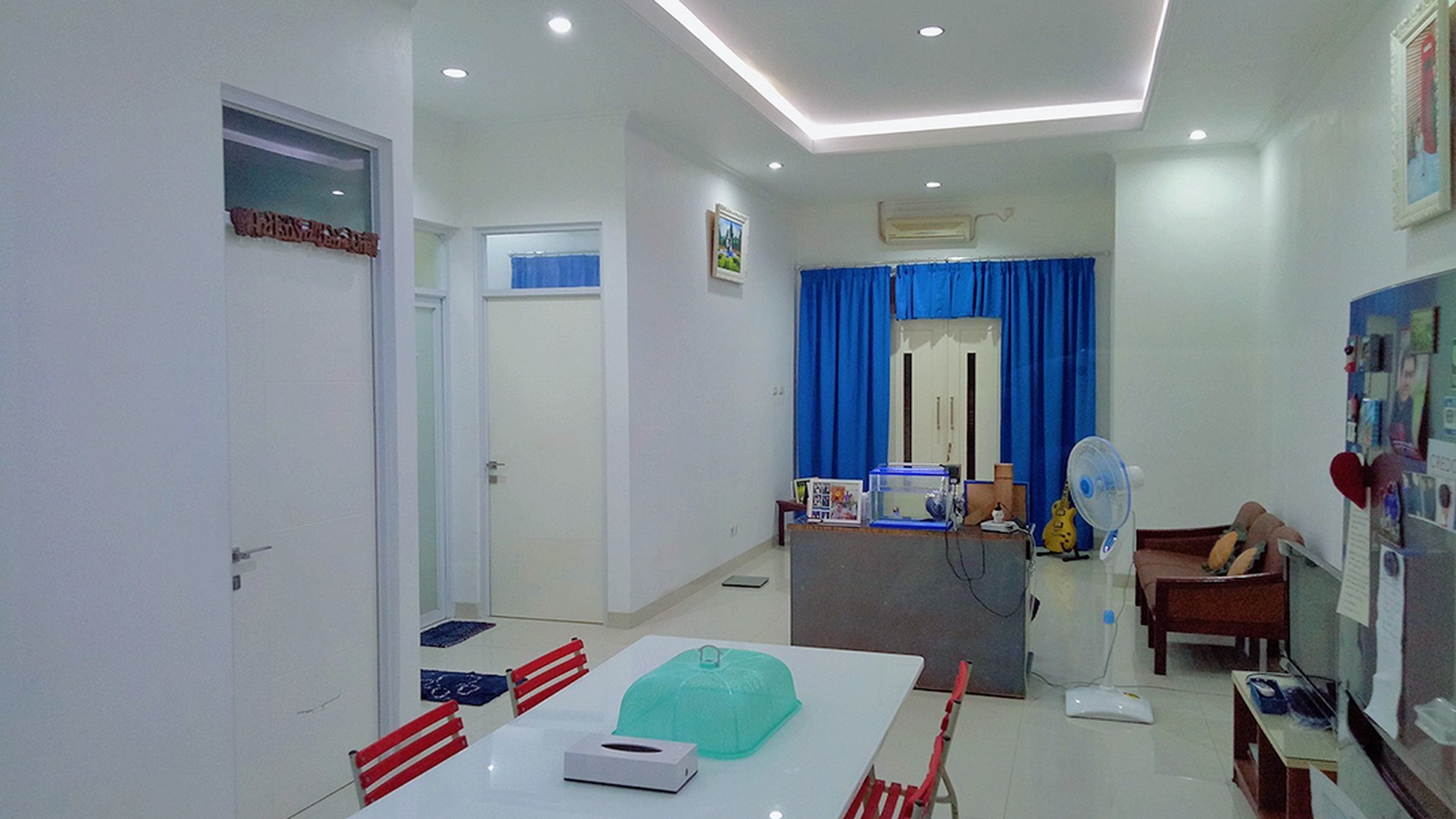 Dijual Rumah FULL RENOVASI, Murah, BU, bagus banget, rapih, nyaman, terawat, strategis siap huni, Villa Serpong Serpong Tangerang Banten