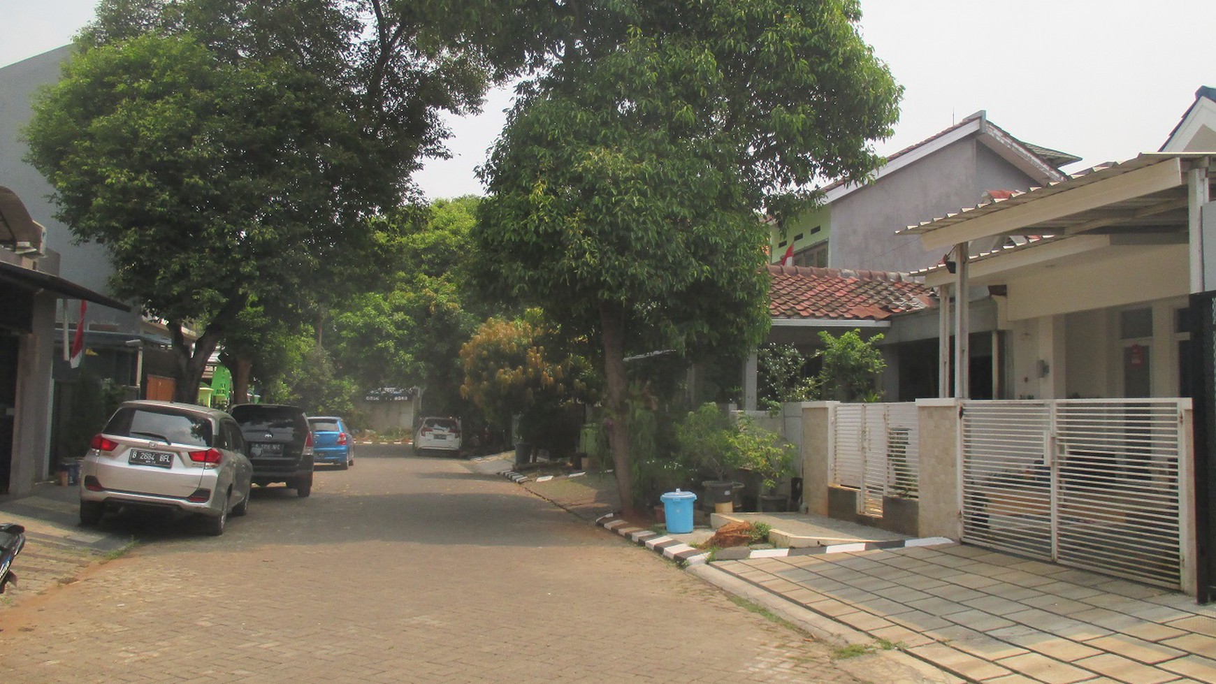 Dijual Rumah FULL RENOVASI, Murah, BU, bagus banget, rapih, nyaman, terawat, strategis siap huni, Villa Serpong Serpong Tangerang Banten
