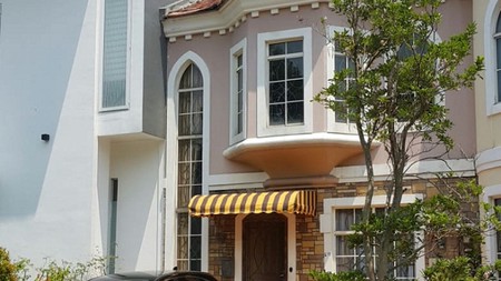 Rumah di New Britania JL. Camelot Lippo karawaci
