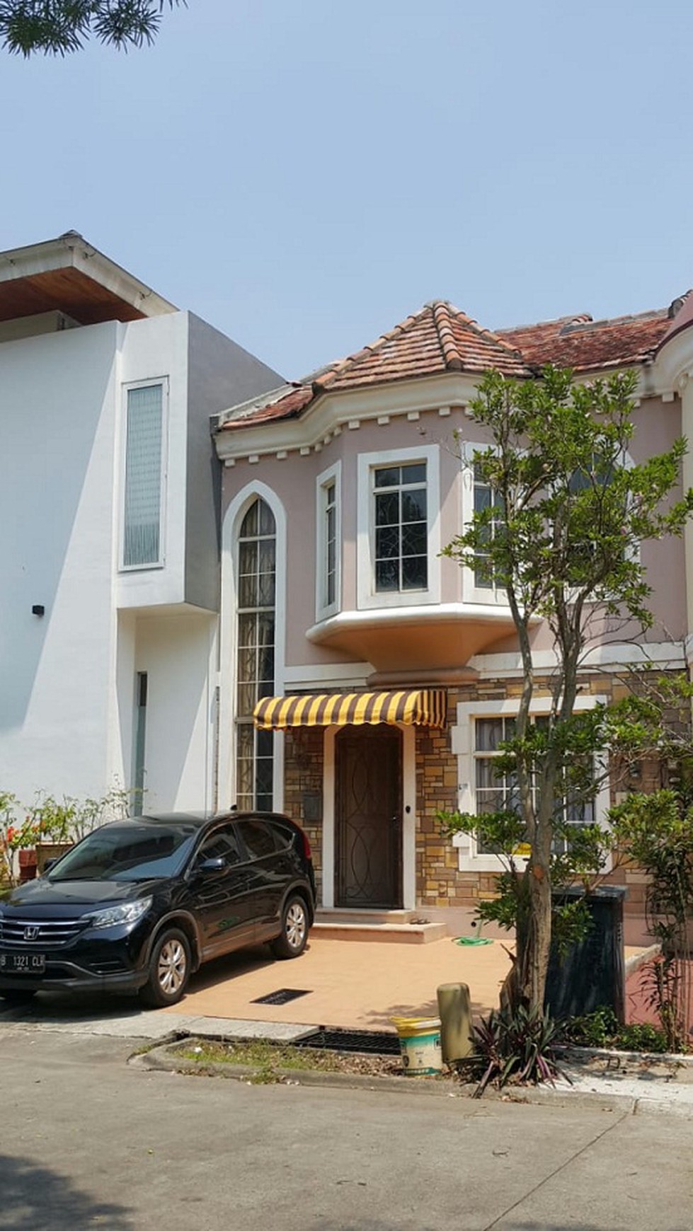 Rumah di New Britania JL. Camelot Lippo karawaci