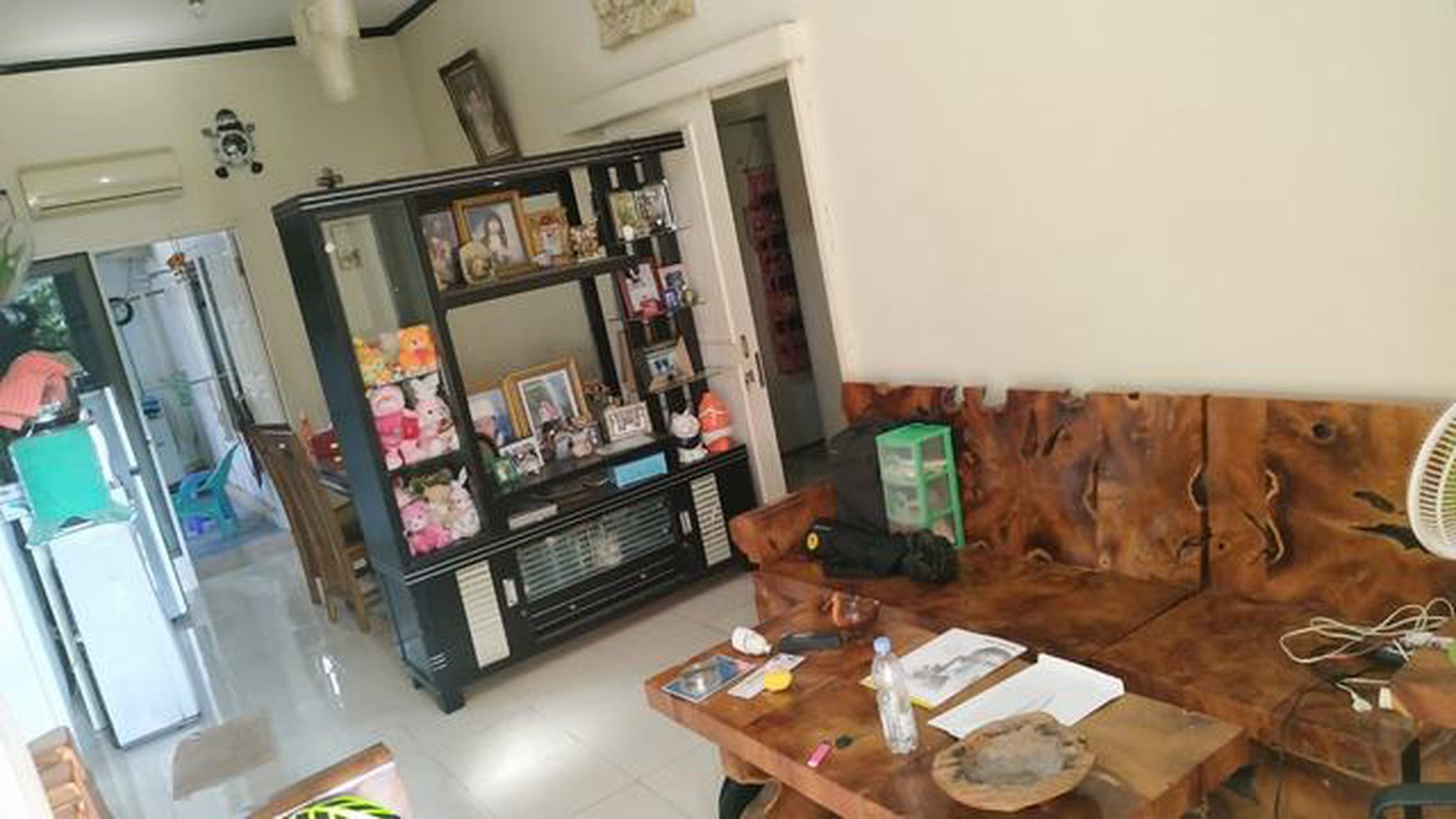 Dijual rumah harga miring,lokasi strategis di Villa Melati Mas Serpong Tangerang Banten.