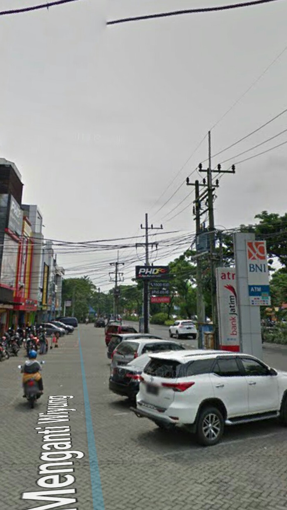 Ruko Raya Wiyung Surabaya Strategis