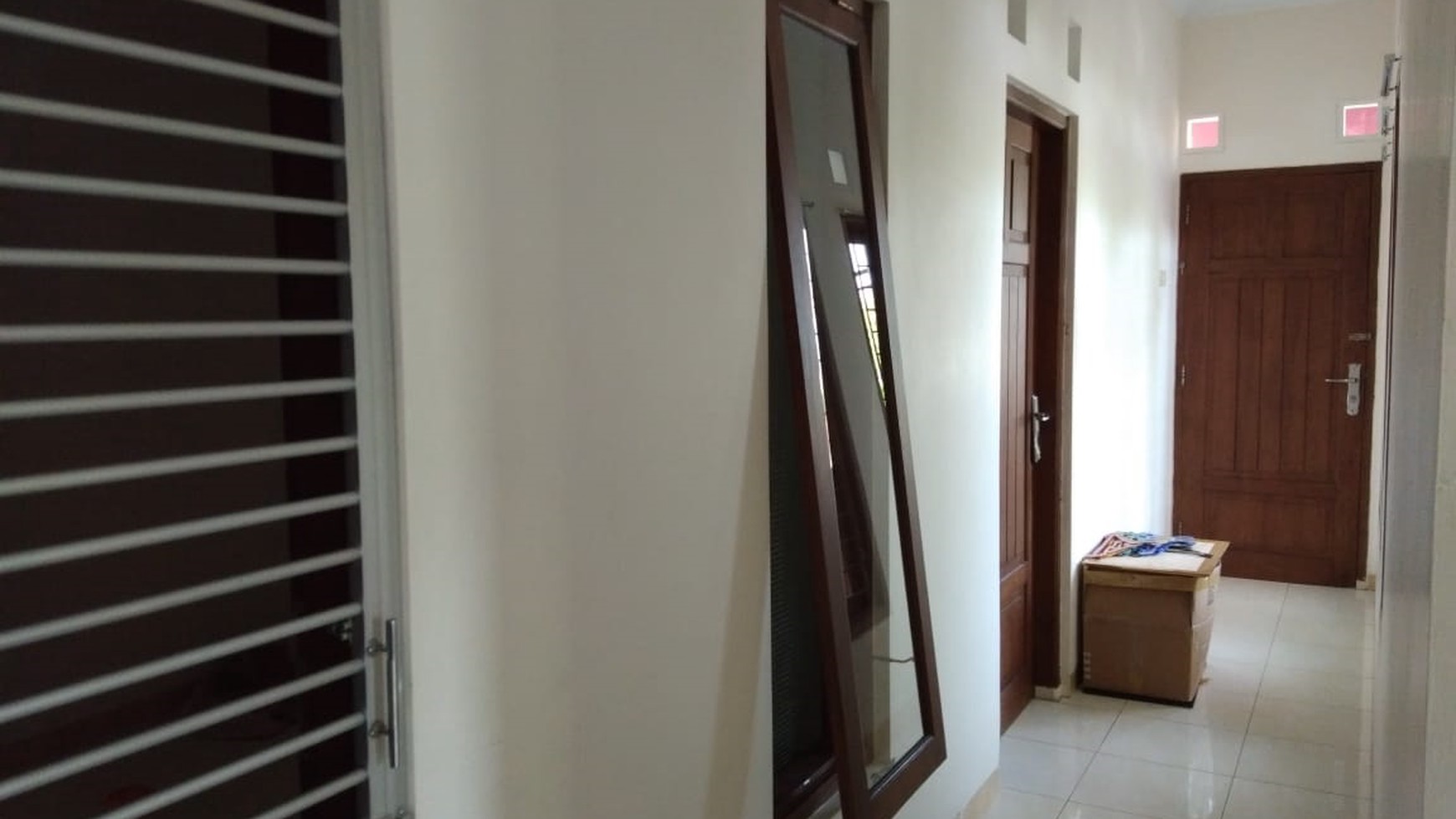 RUMAH TINGGAL, COCOK UNTUK KELUARGA, DI GG BAWAL, DEKAT INDOLUXE HOTEL