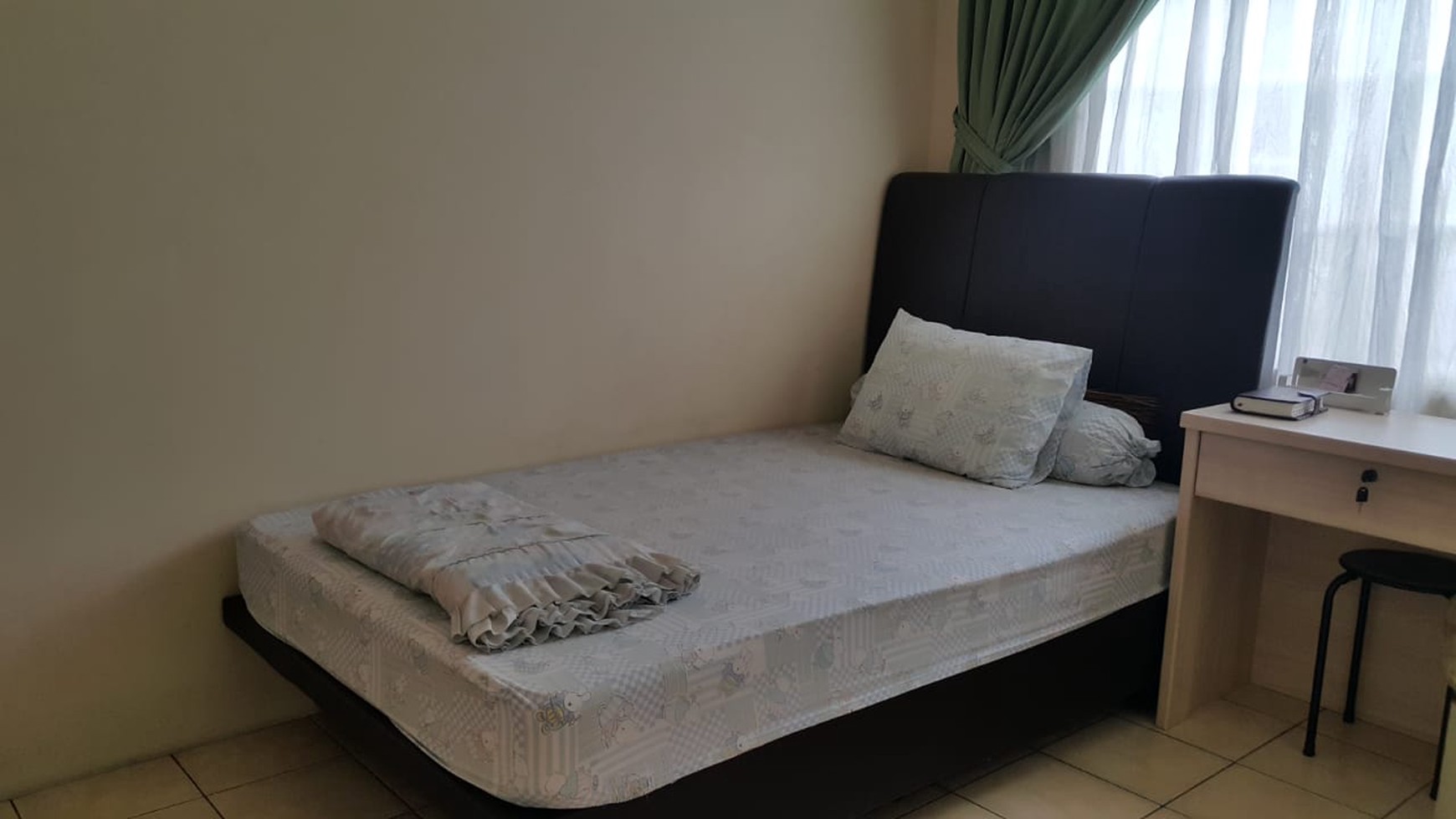 Townhouse di Taman Paris 1 Lippo Karawaci