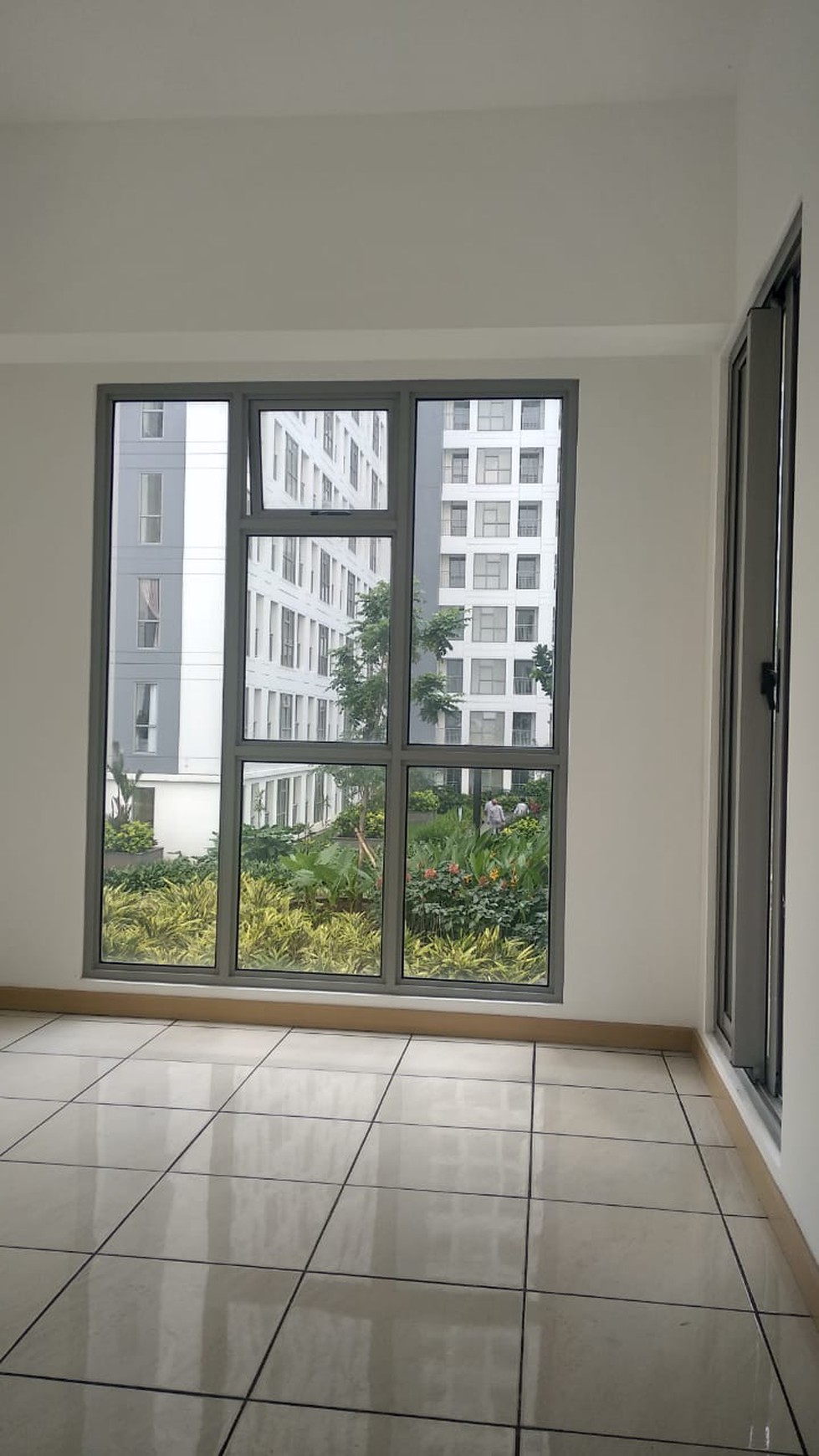 Apartemen siap huni di summarecon serpong