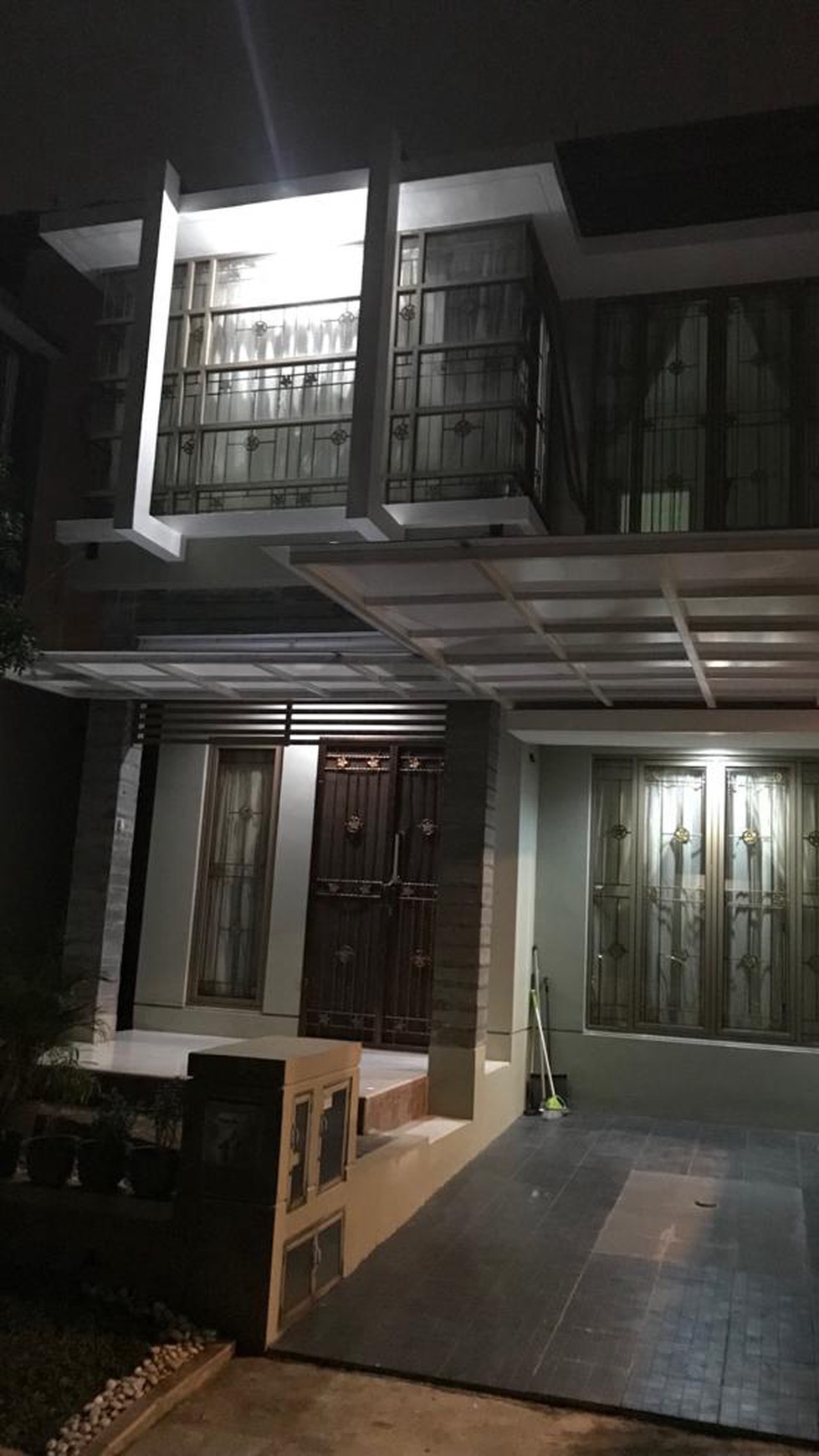 Rumah Siap Huni, Minimalis, Hunian Nyaman dan Asri @Bintaro