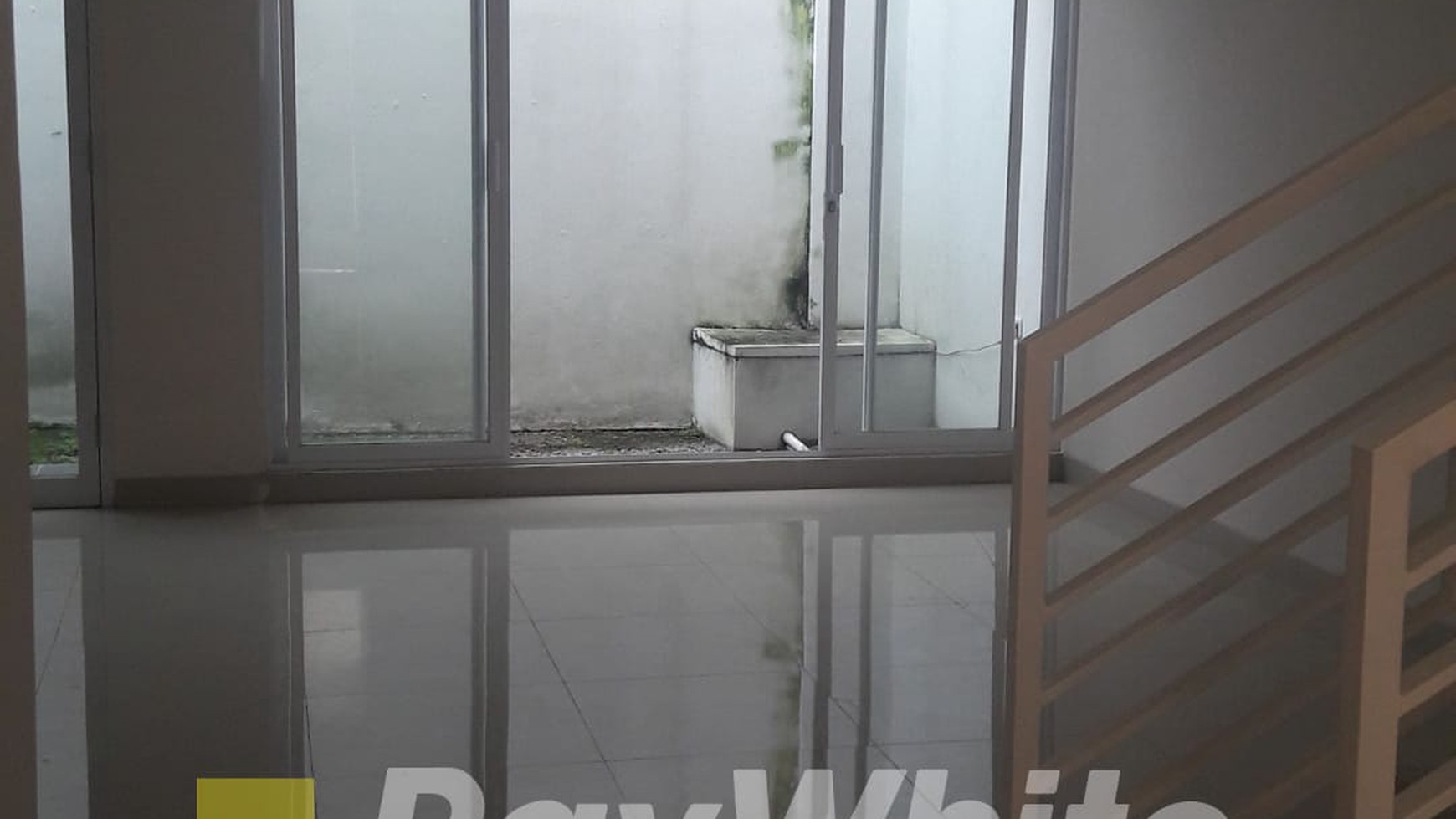 Rumah Murah Terawat di Cinere