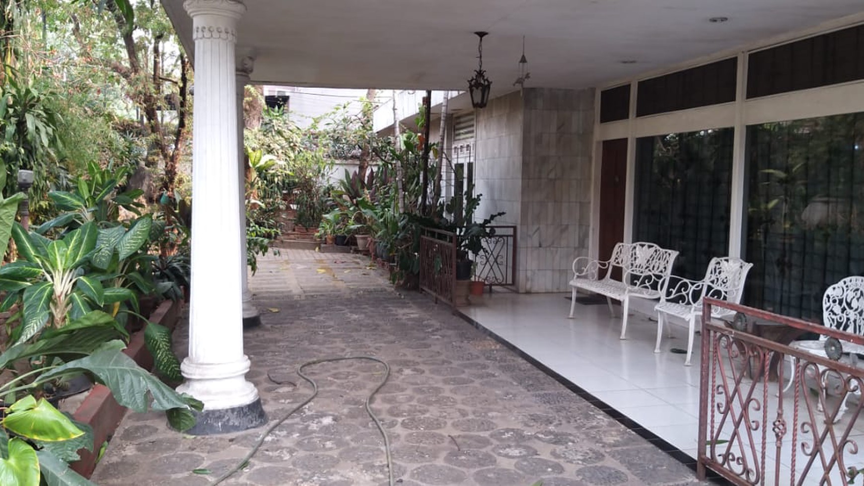 Jual Rumah di Cilandak Jalan MPR